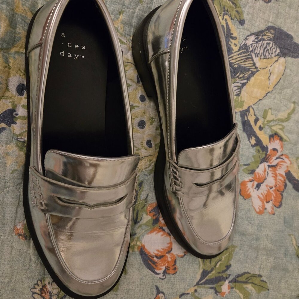 PRICE DROP !!!Target Jordan Flats/Loafers